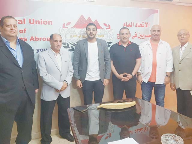 العودة للمصريين العاملين بالكويت.. مجرد شائعات 