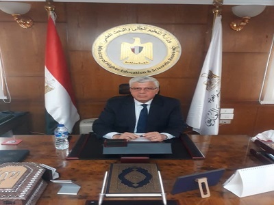 الدكتور أيمن عاشور وزير التعليم العالي