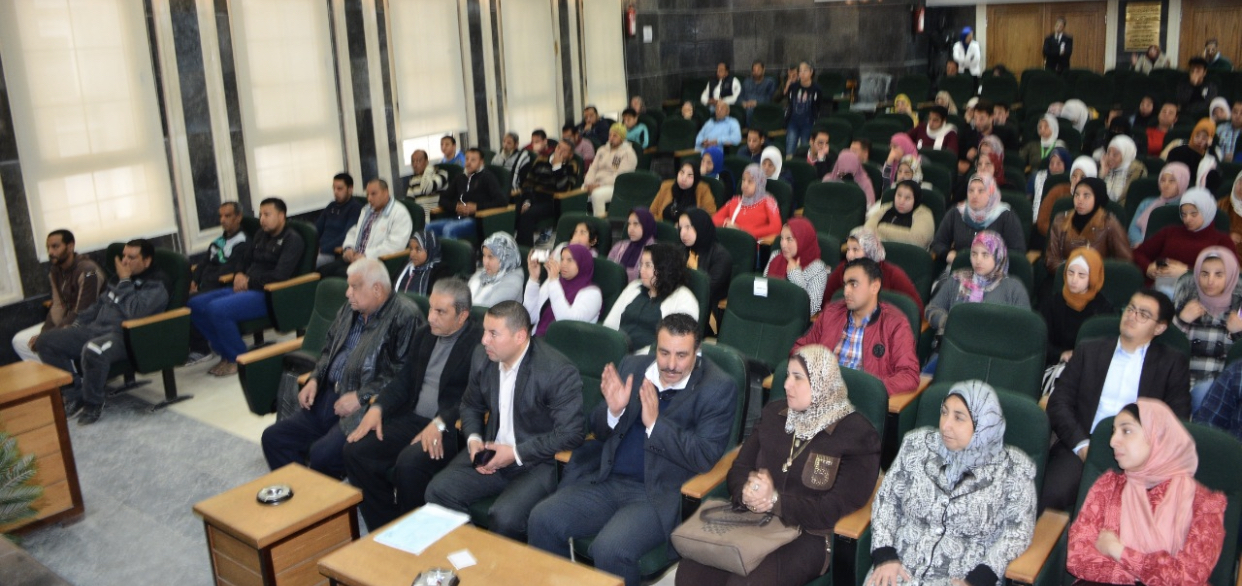 محافظ الغربية يوزع ١٣ تروسيكل علي الأسر الأولي بالرعاية مهداة من جمعية صناع الحياة 