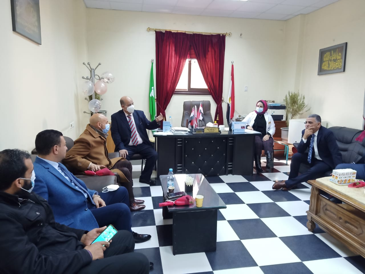 وكيل وزارة الصحة بالشرقية يناقش تطوير الخدمات الطبية بمستشفي بلبيس مع أعضاء مجلس النواب وممثلي المجتمع المدني