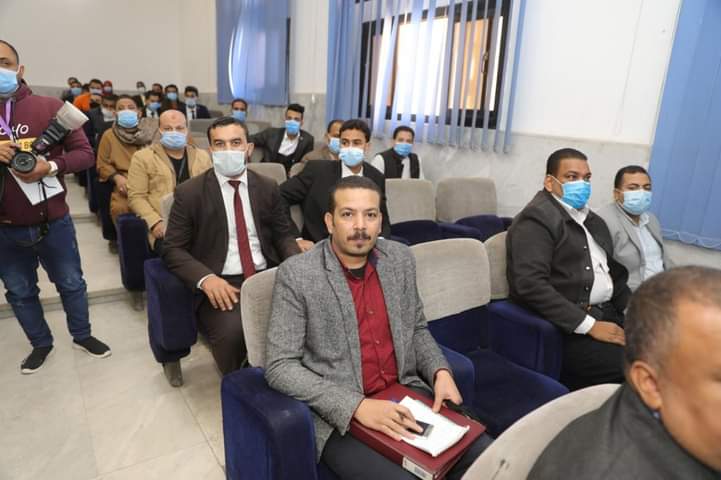   تغطية جميع المدن بخدمة الصرف الصحي في سوهاج ... صور