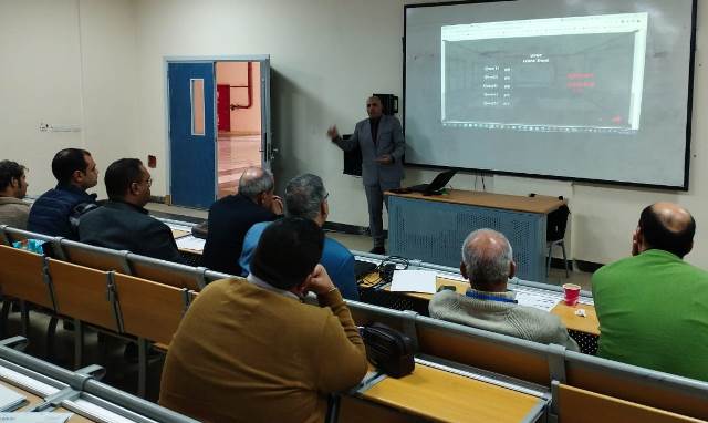 تعرف على مميزات وإمكانيات التعليم الإلكترونى بهندسة جامعة بدر.. صور