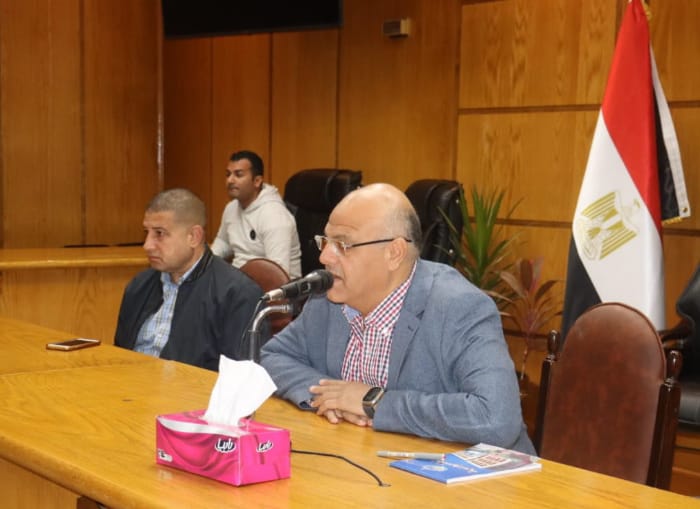 المهندس أيمن عطية محافظ القليوبية