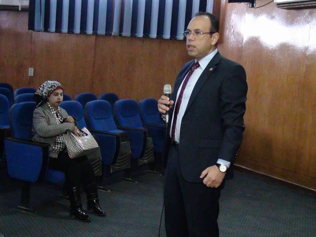 مخاطر الفساد فى ندوه مشتركه بين جامعة جنوب الوادى وفرع هيئة الرقابة الإدارية بقنا