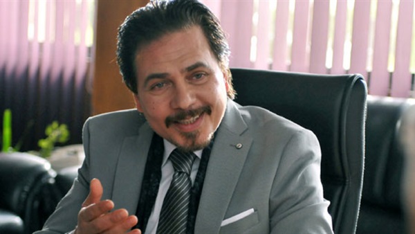 محمد رياض يكشف لـ 