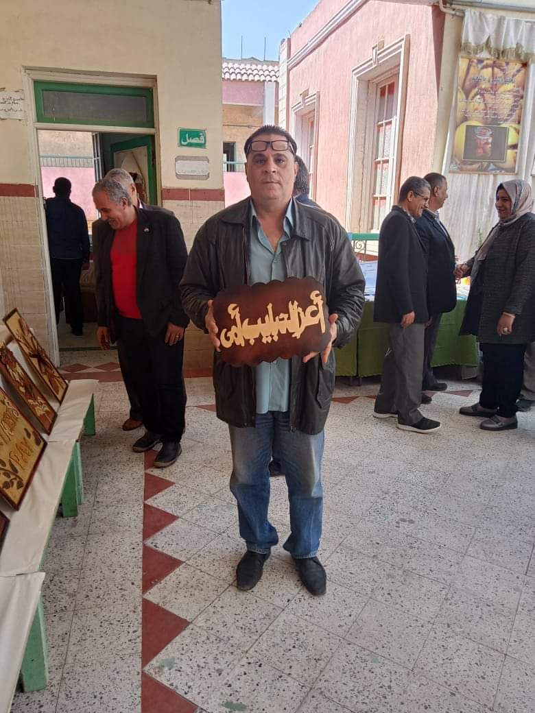 افتتاح معرض مدرسة الزقازيق الثانوية للبنات 