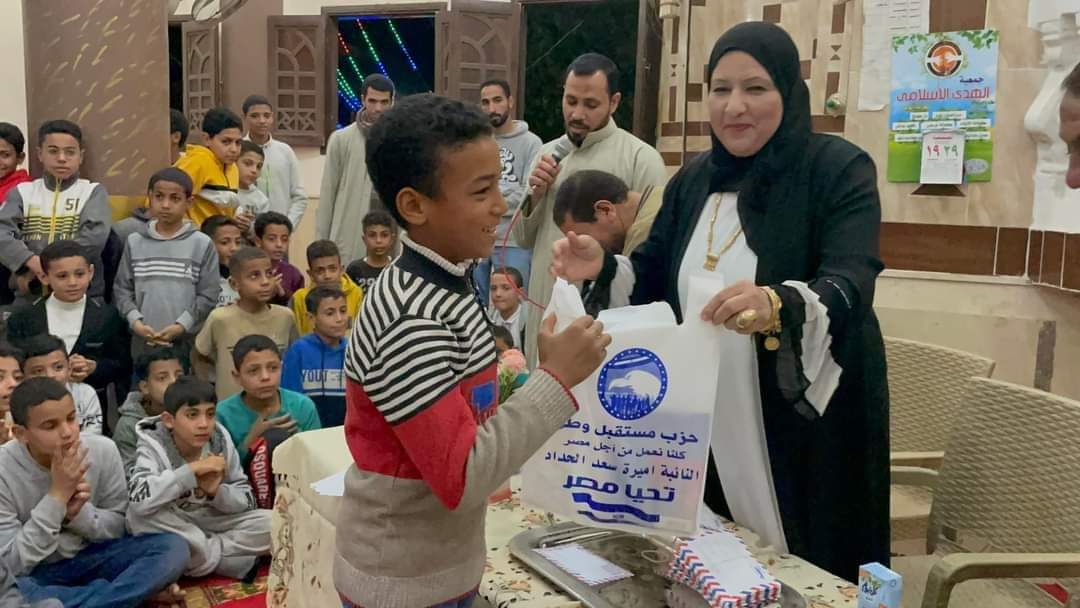 مستقبل وطن ديرمواس يكرم ١٥٠ من حفظة القرآن الكريم