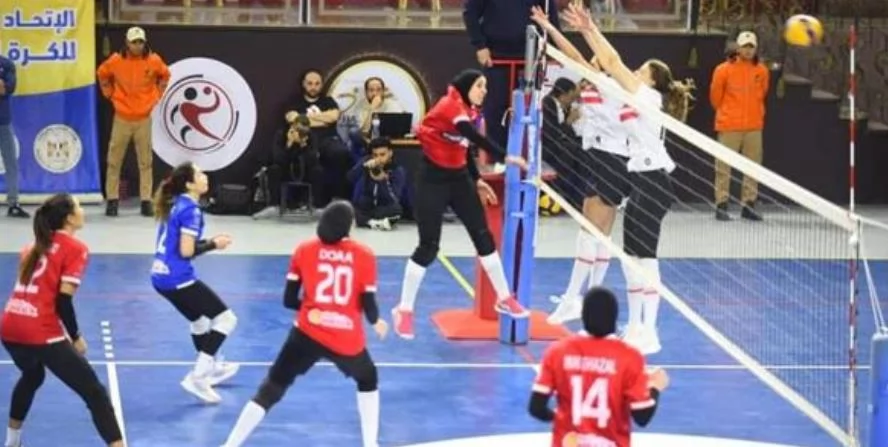 سيدات الأهلي والزمالك في الطائرة