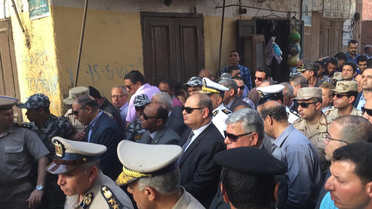جنازه شعبية مهيبة لمدير امن اسيوط بمسقط رأسه بالغربية