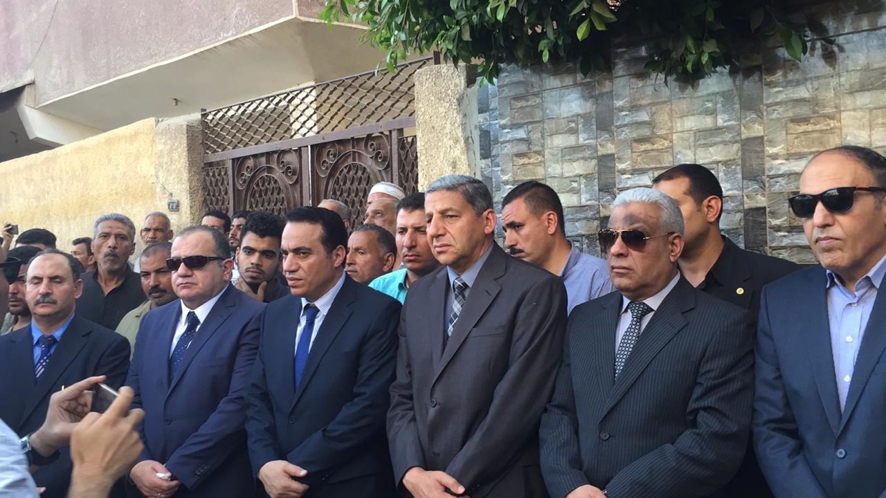 جنازه شعبية مهيبة لمدير امن اسيوط بمسقط رأسه بالغربية