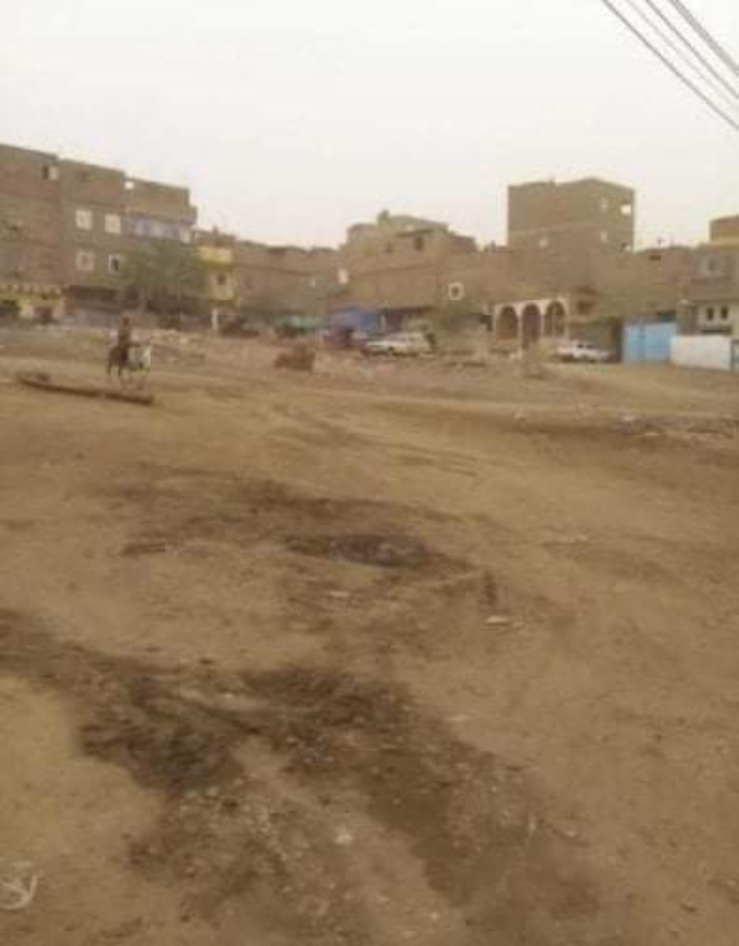 إغلاق 3 أسواق عشوائية في المراغة لمواجهة كورونا