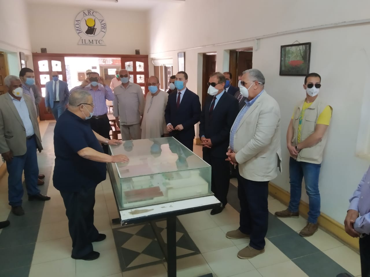 وزير الزراعة ومحافظ كفر الشيخ يتفقدان ثلاث مشروعات إنتاجية