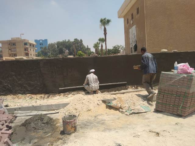 رئيس جهاز 15 مايو يكشف عن إنتهاء أهم المشروعات الخدمية فى المدينة.. بالصور والأرقام