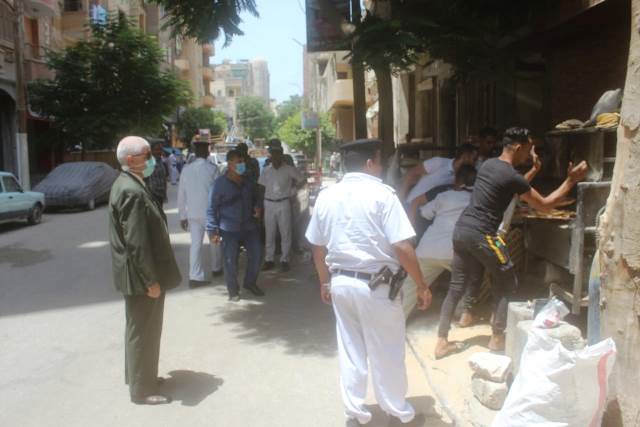 ازالة ٢٨٨ حالة اشغال وتحرير ١٣ محضر بيئة فى حملة فى بنى سويف.. بالصور