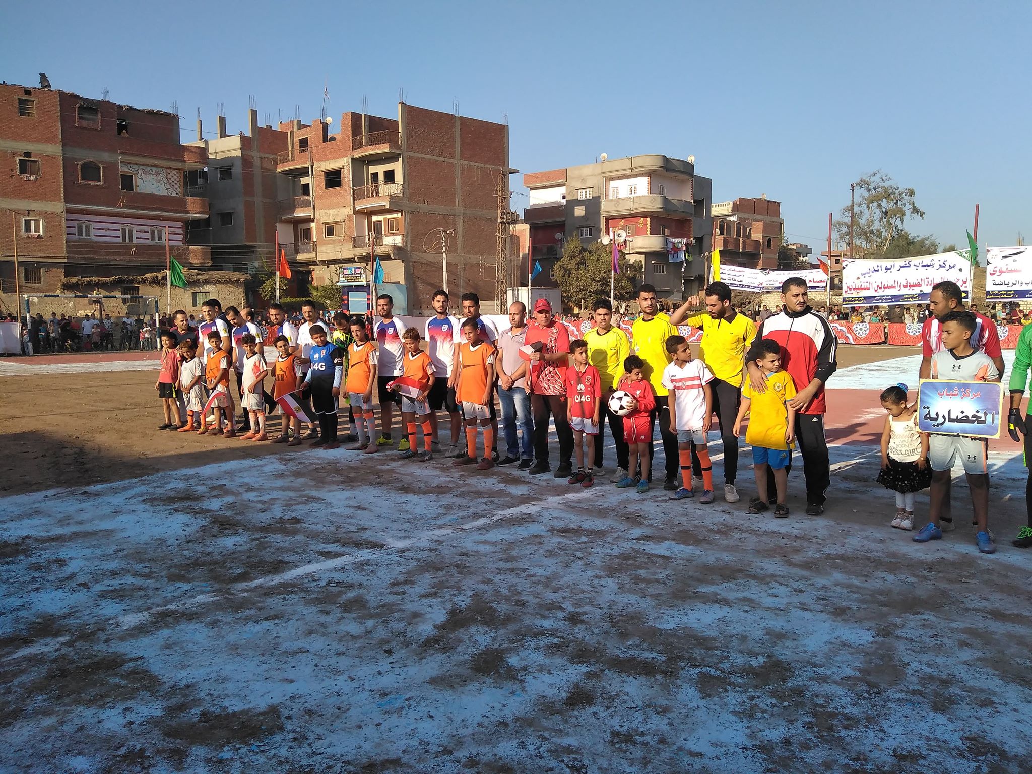 فريق كرة هربيط يحقق الانتصارات والصعود رغم عدم وجود ملعب لقريتهم 