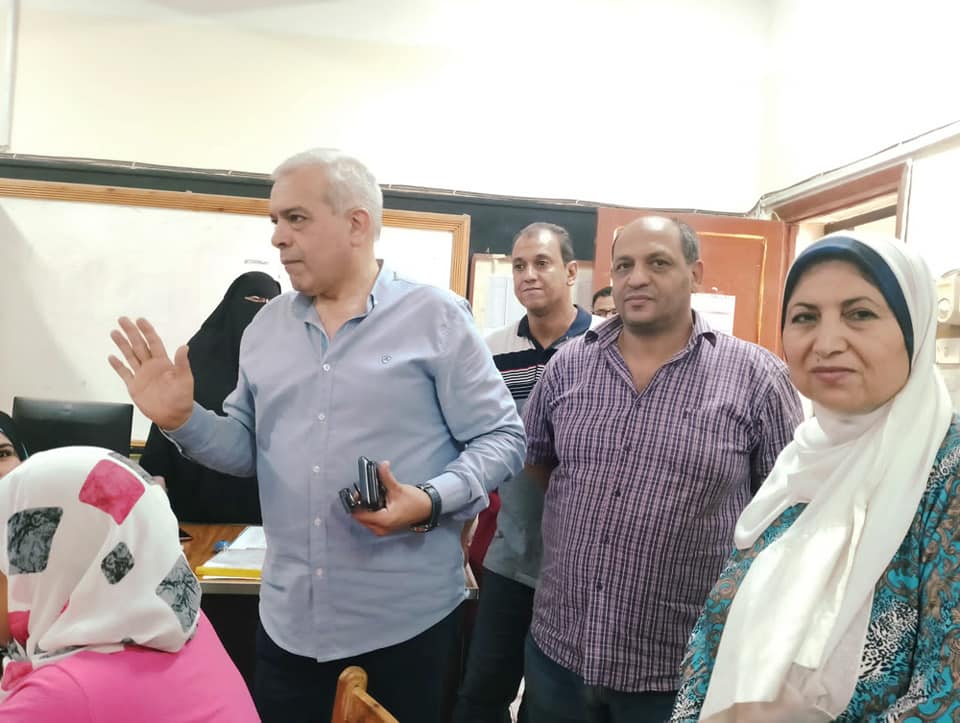 مدير تعليم الإسماعيلية يشهد تدريبات الترقي للتوعية بالتغيرات المناخية..صور