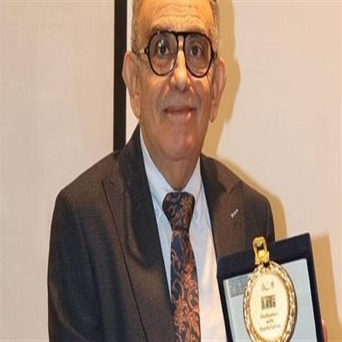 عاطف بشاي 