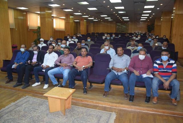 مستشار وزير التموين يلتقى عددا من البدالين لبحث الإستعاضة الإليكترونية للسلع