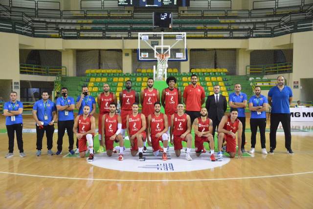 الاهلي يستهل مشوار البطولة العربية بالفوز علي حضرموت 126/69