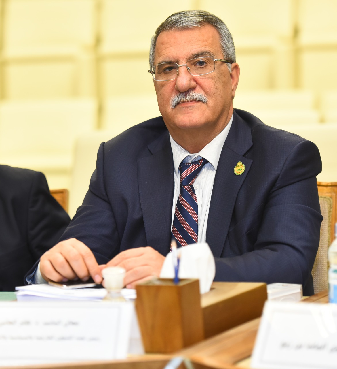 الدكتور ظافر العاني