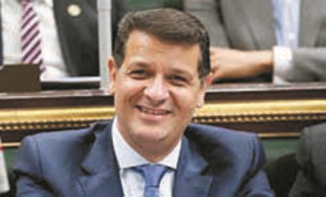 النائب طارق رضوان