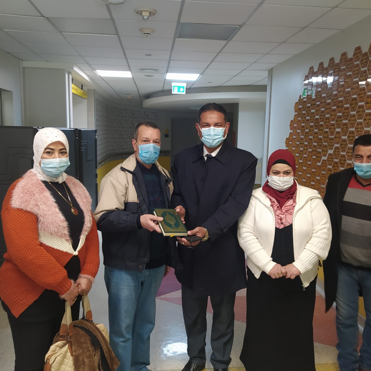 سلومة  يزور  لجنة (57357) واستبعاد  رئيس  لجنة   بالجيزة لتقاعسه  في  امتحان  الاعدادية 