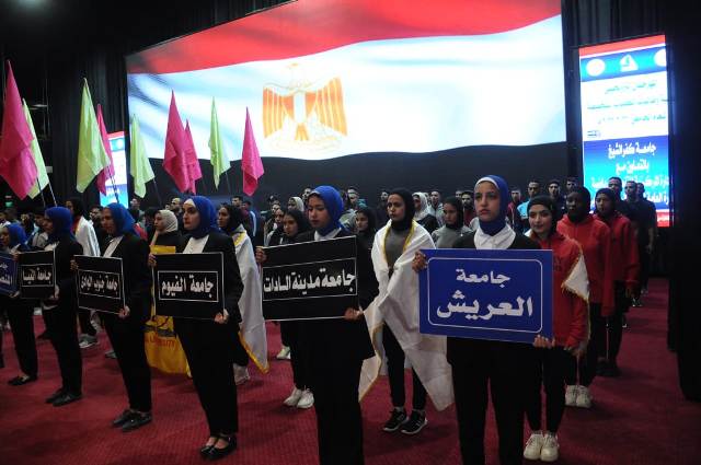 نور الدين ودسوقي يشهدان المهرجان الترويحي للكليات بمشاركة 16جامعة