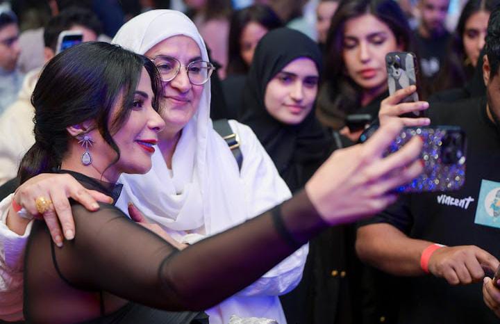 بحضور منى زكي.. انطلاق العرض الأول لفيلم 