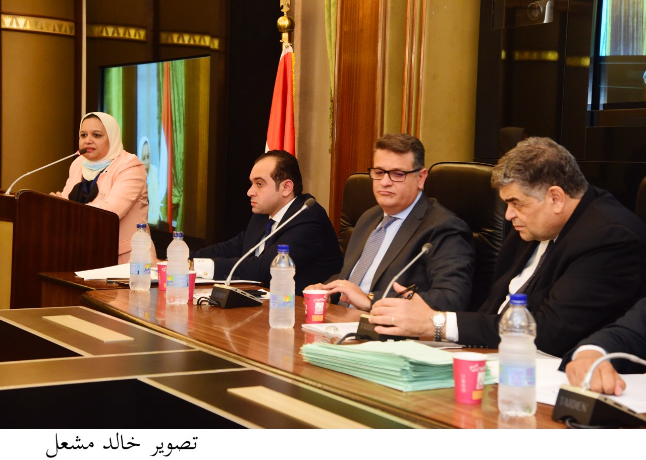 بالصور.. اجتماع  لجنة الصحة بمجلس النواب برئاسة الدكتور أشرف حاتم 