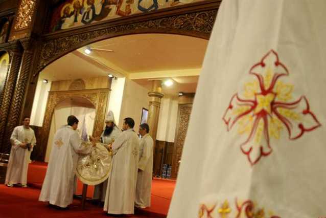 14 صورة تحكي تاريخ أكبر كاتدرائية بالشرق الأوسط