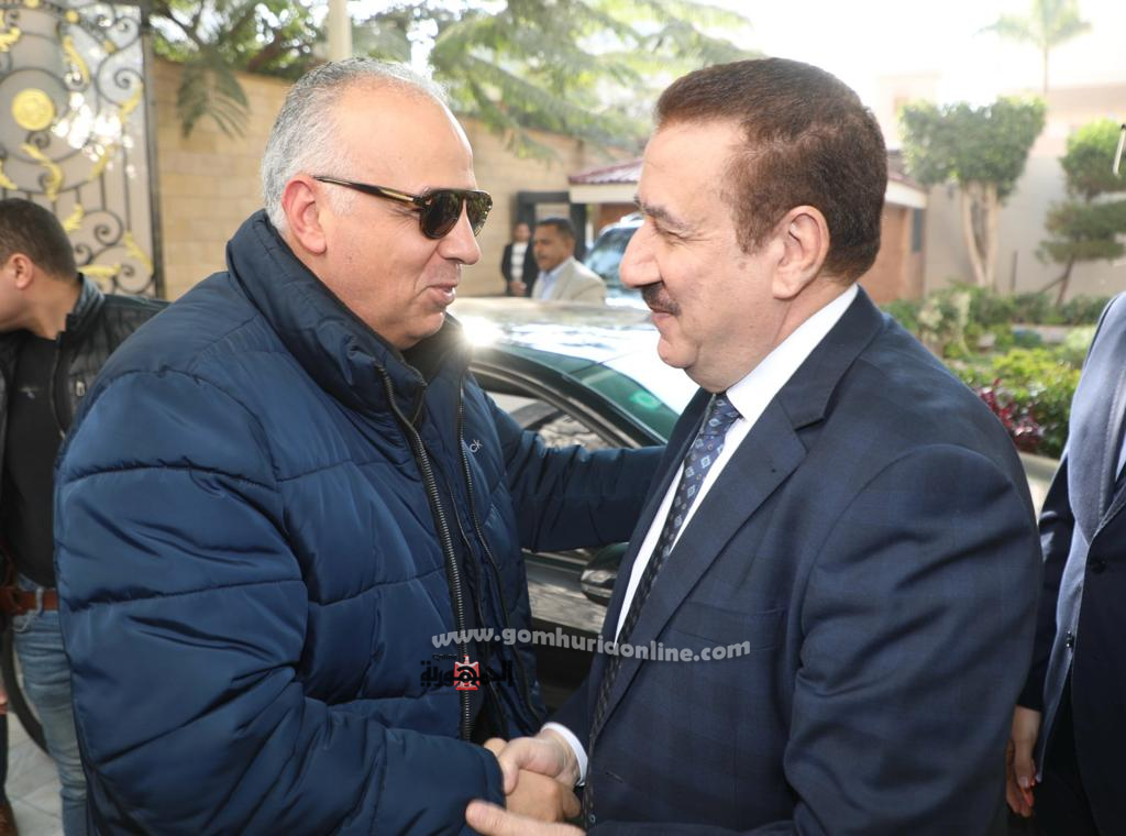 محافظ المنوفية خلال استقباله وزير الري