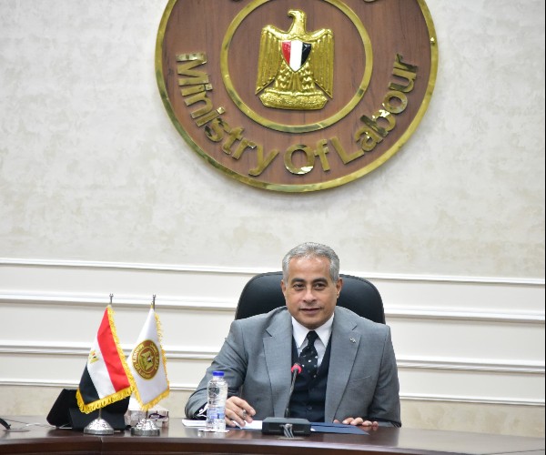 وزير العمل: الدولة المصرية تُولي اهتمامًا كبيرًا لرعاية وحماية العمالة بالخارج