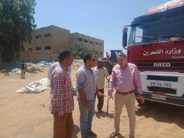 ضبط 55 طن قمح بهدف الاحتكار بمراكز المنيا وسمالوط