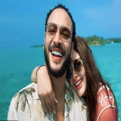 هنادي مهنا وأحمد خالد صالح 