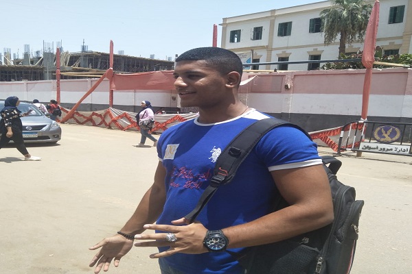 طلاب الثانوية العامة
