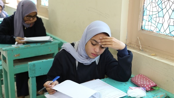 طلاب الثانوية العامة