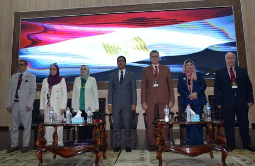 الدكتور ناصر الجيزاوي رئيس جامعة بنها