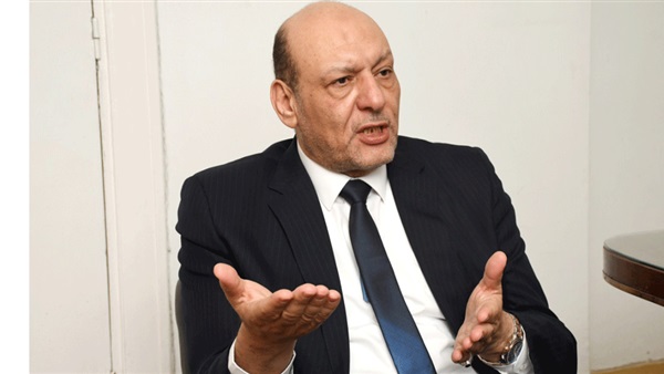 الدكتور حسين أبو العطا