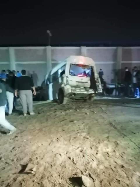 مصرع واصابة 12 شخص فى حادث تصادم أمام ميناء الأدبية بالسويس