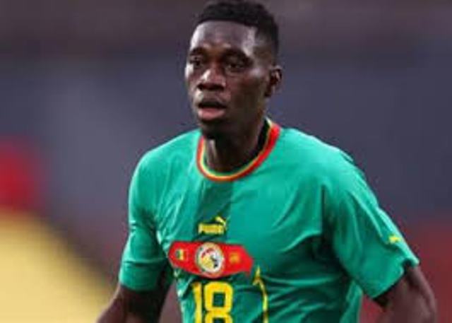 إسماعيل سار لاعب السنغال 