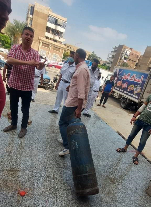 جهاز مدينة العبور ينفذ 441 إزالة ويحرر 62 محضراً بالتعاون مع شرطة المرافق.. بالصور