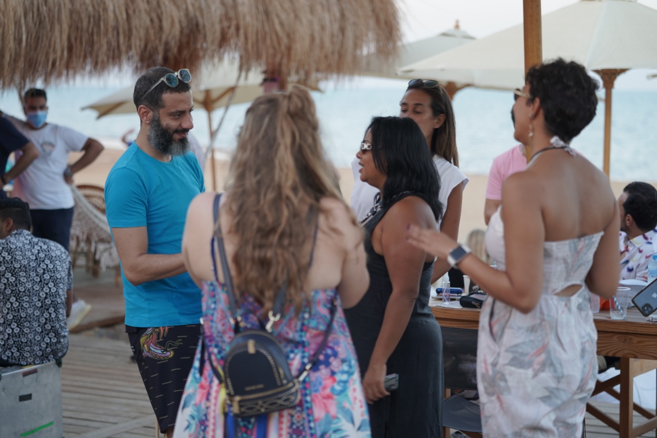 بعد مهرجان الجونة.. رامي عياش يجمع 14 نجماً لأول مرة في كليب 