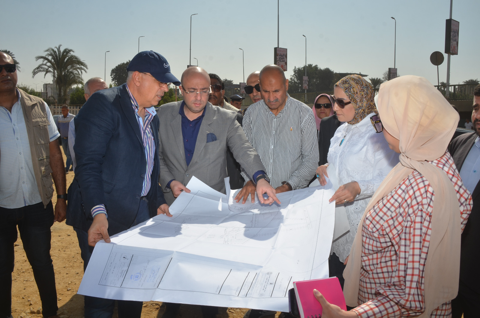 سويلم وغنيم يتفقدان مشروع إنشاء المرسى النهرى الشرقى ببنى سويف