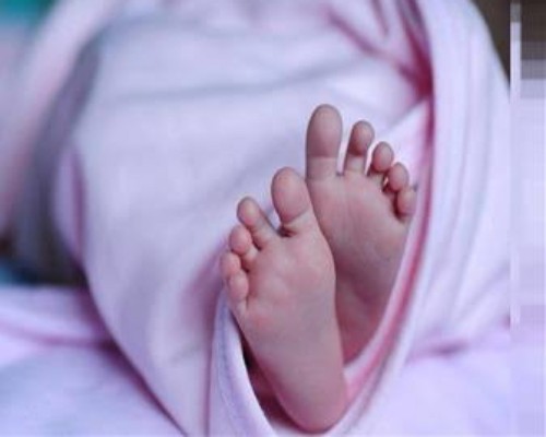 المؤبد لعاملة أنهت حياة طفلها حديث الولادة بالقليوبية 