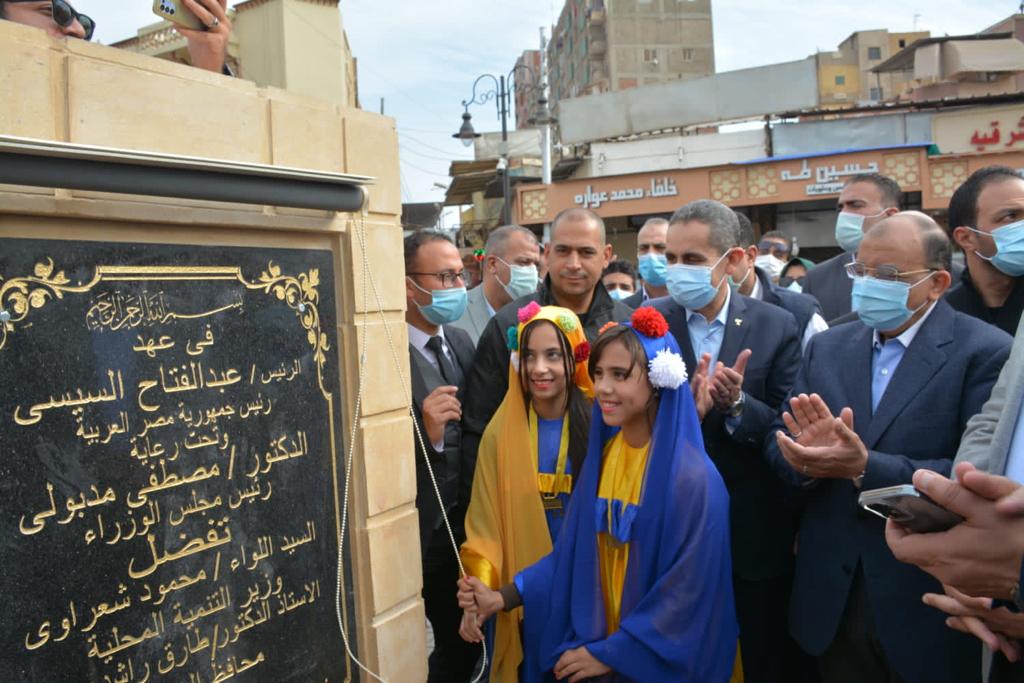 وزير التنمية المحلية يفتتح اعمال تطوير منطقة مسجد السيد البدوى