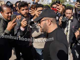 بالصور.. الظهور الأول لـ ريهام عبد الغفور فى جنازة والدها