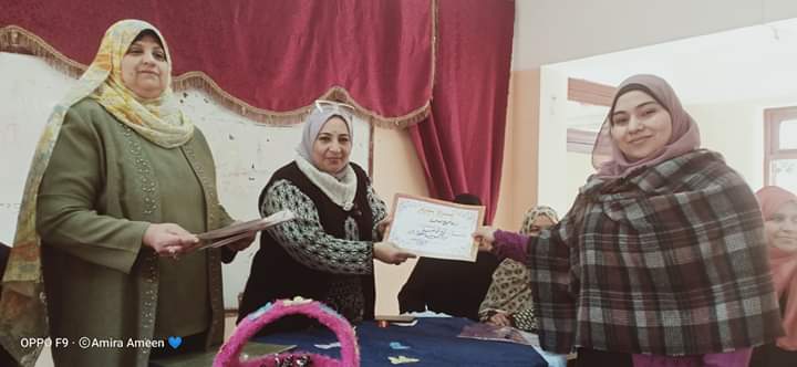  تعليم طوخ تُكرم موجهات ومعلمات رياض الاطفال