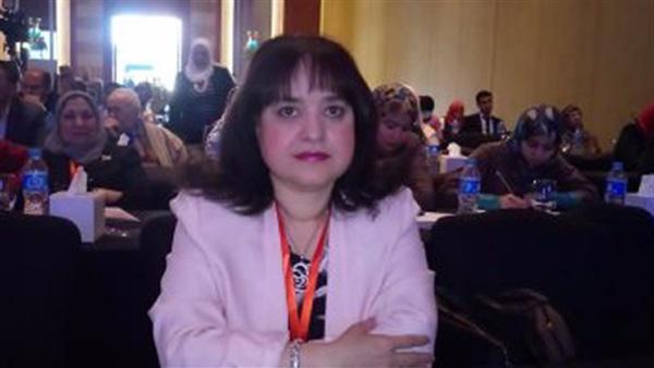  الدكتورة إبتسام سعد- أستاذ علاج الأورام بكلية طب قصر العينى