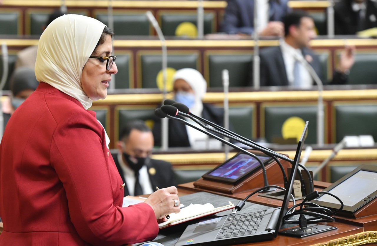 وزيرة الصحة: رغم الزيادة السكانية هناك انخفاض في معدلات الإنجاب