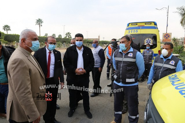 5 سيارات إسعاف جديدة بتكلفة 15 مليون جنيه لدعم الصحة بالسويس